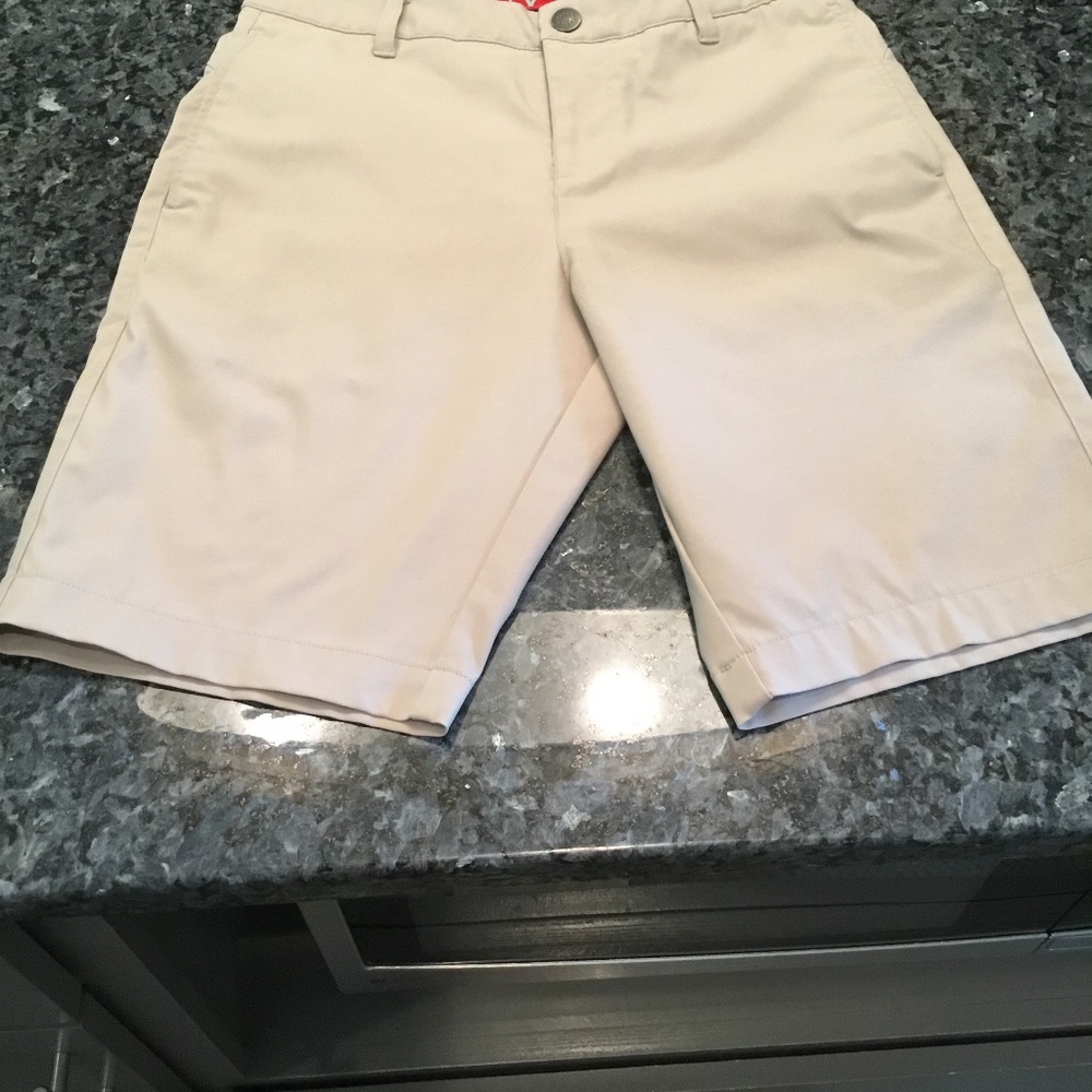 Puma men’s golf shorts